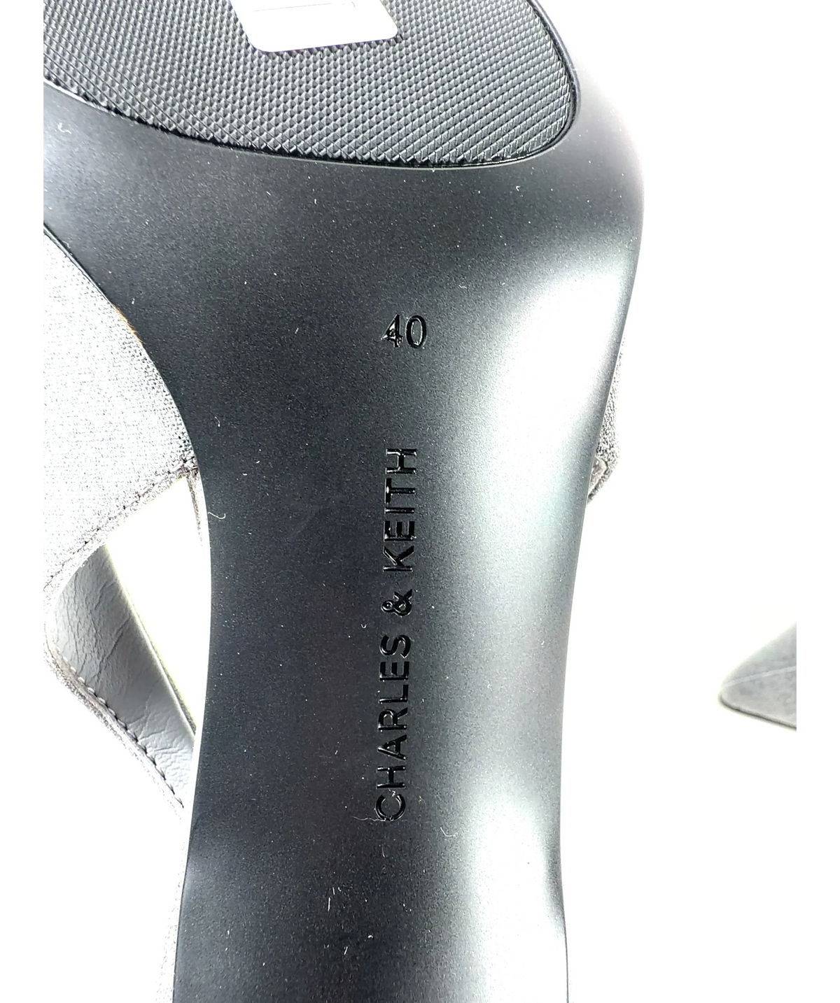 Charles & Keith Grey Striped Knot-Bow Pointed Slingback Pumps, size UK 7 EU 40 👠 — fabric detail