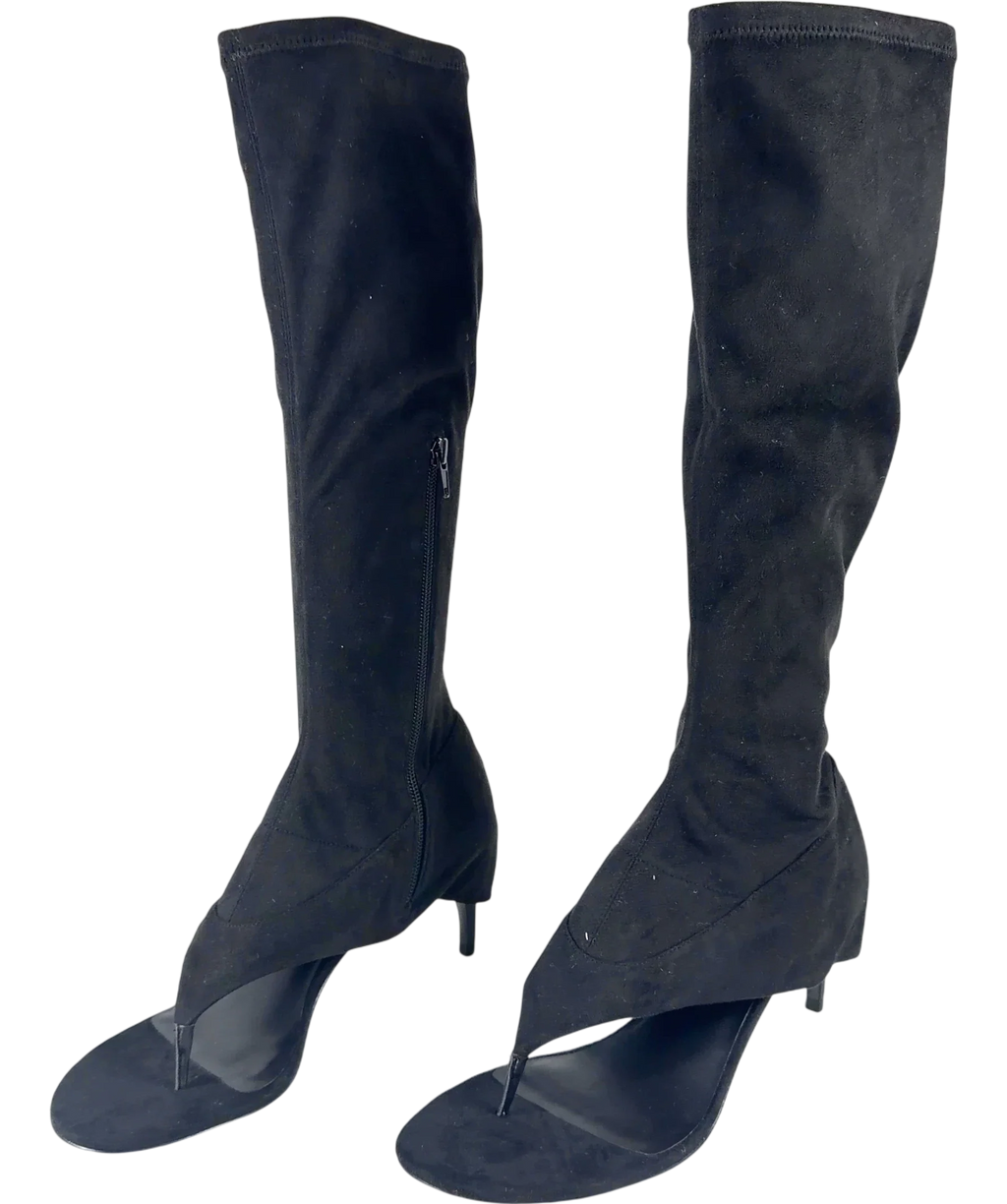 Charles & Keith Black Aether Faux Suede Thong Boots, size UK 7 EU 40 👠 — label