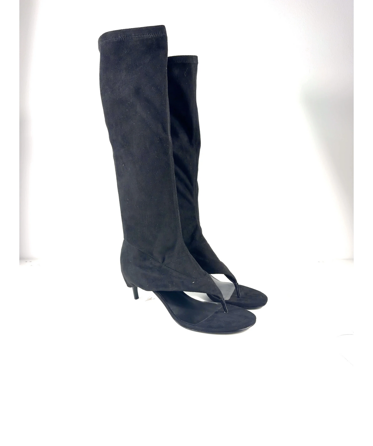 Charles & Keith Black Aether Faux Suede Thong Boots, size UK 7 EU 40 👠 — additional view