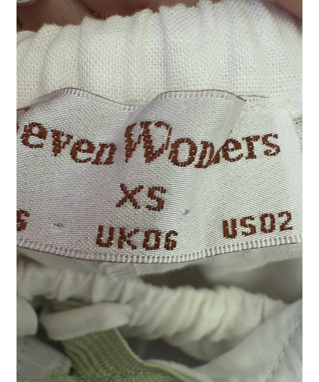 Seven Wonders White Harry Set, size UK 10 — fabric detail