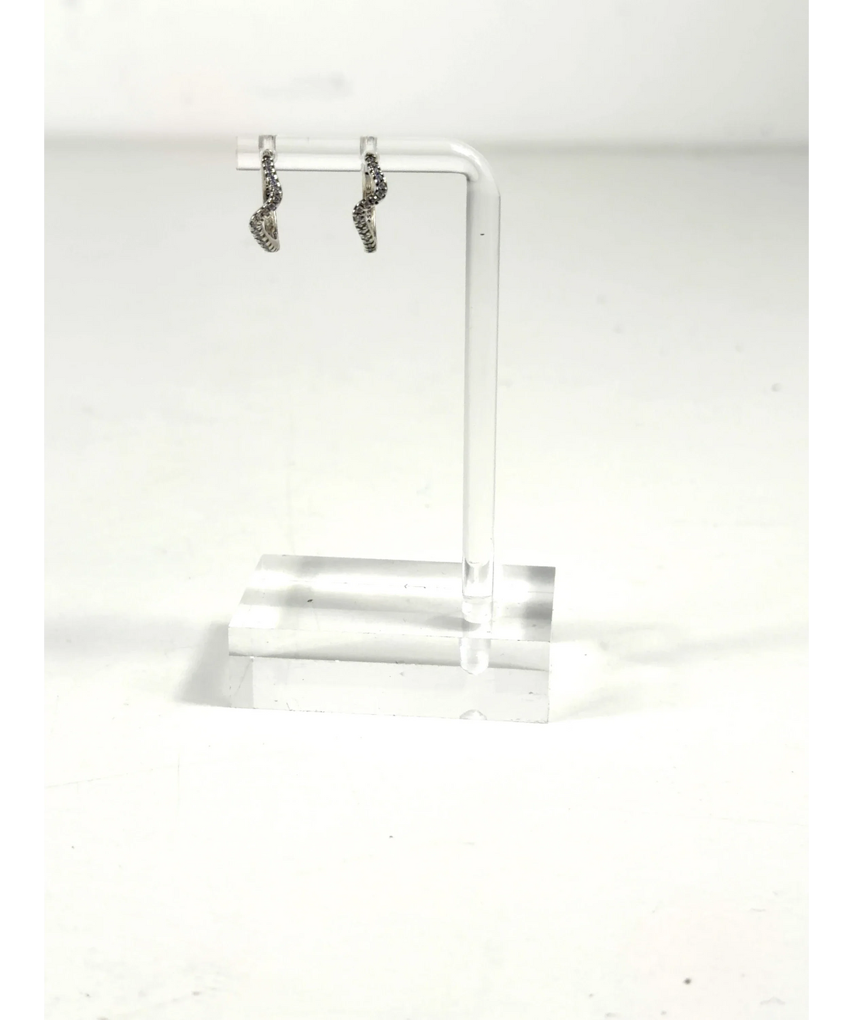 Pandora silver Sparkling Wave Hoop Earrings — care label