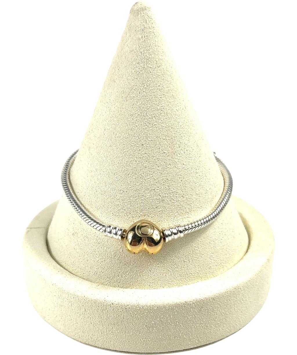 Pandora Silver Colour — fabric detail
