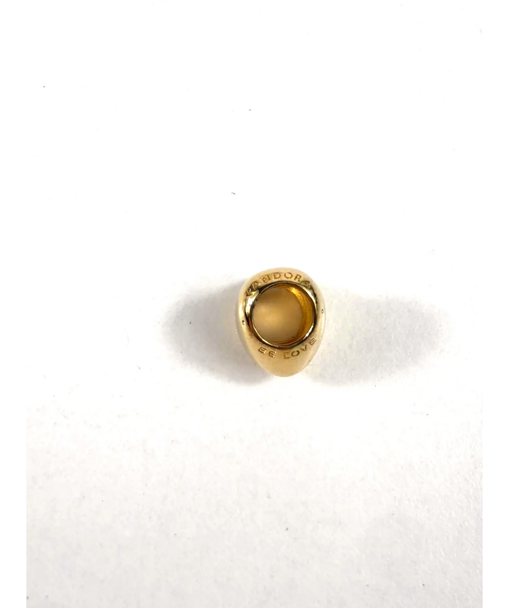 Pandora gold Be Love Engravable Heart Charm — detail