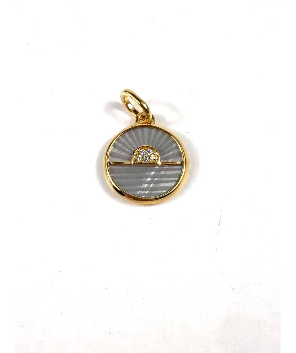 ALE MET (Pandora) gold sunburst/sunrise disc pendant — label