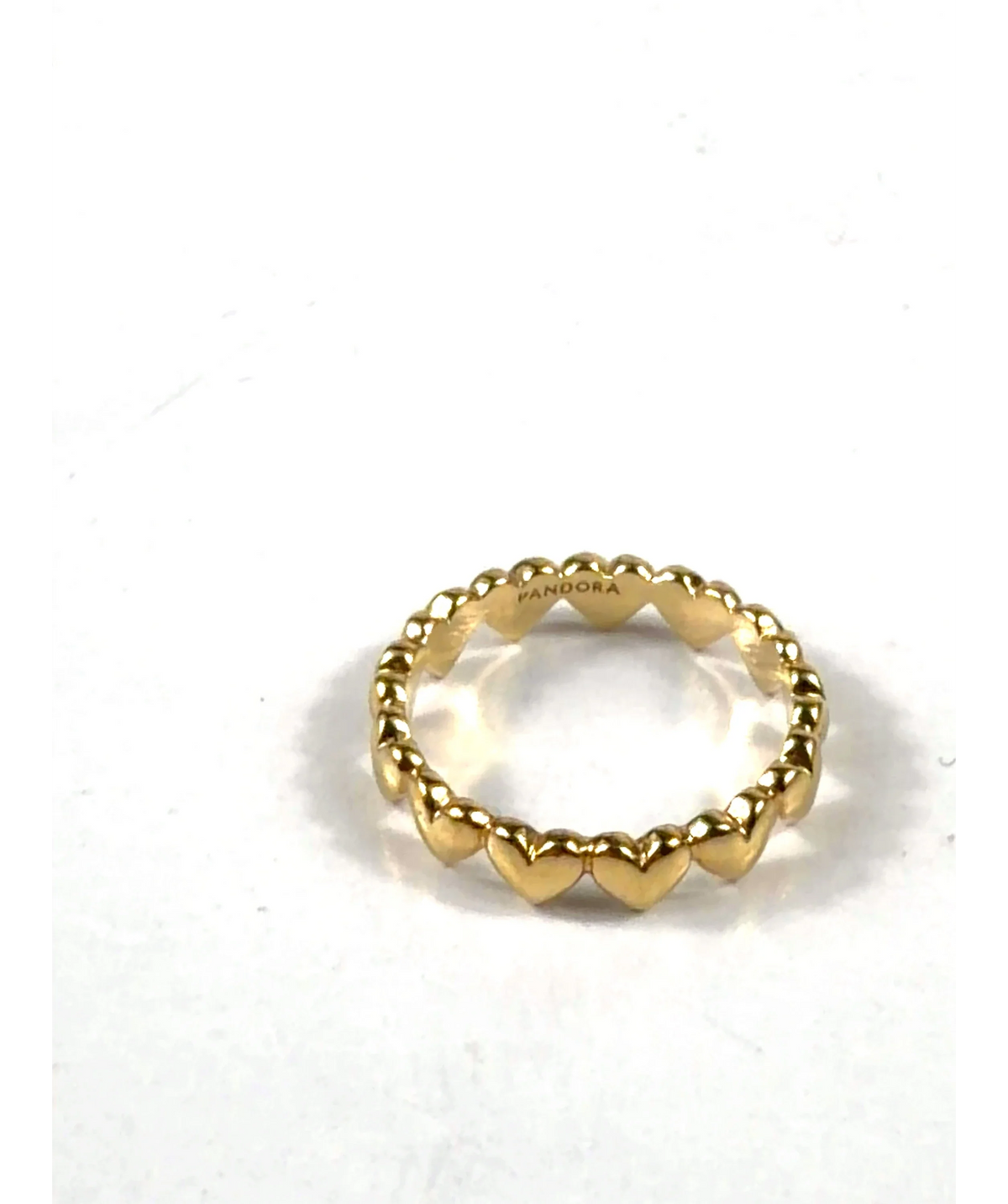 Pandora gold connected-heart ring — detail