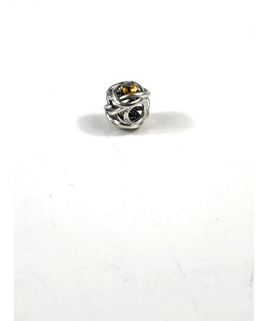 Pandora silver Colour — detail