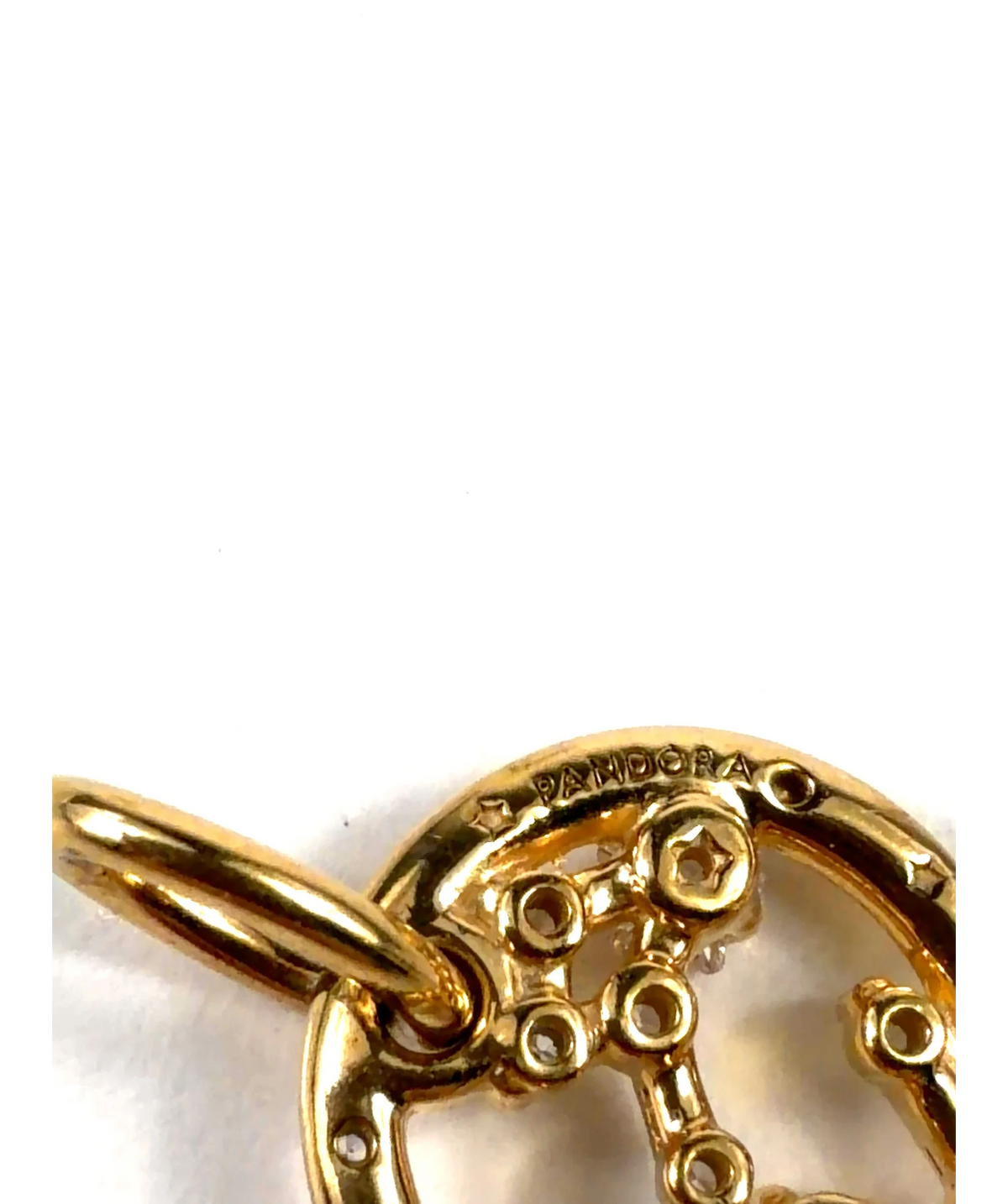 Pandora gold Colour — detail