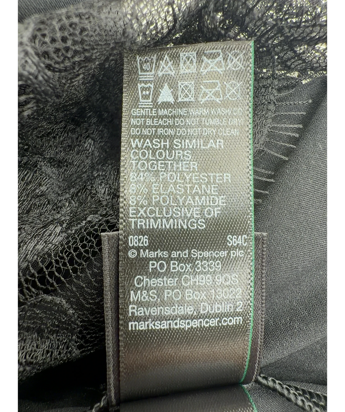 Marks & Spencer Black Rosie for Autograph black satin and lace short kimono/robe, size UK S — label