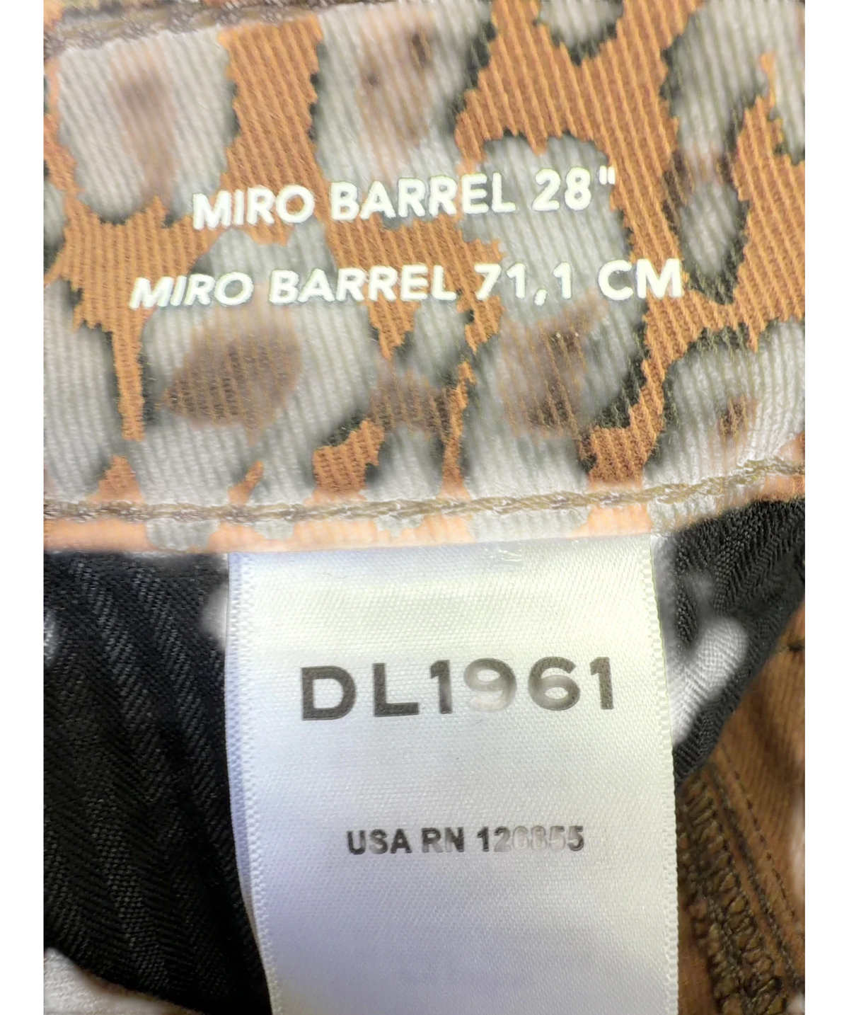 DL1961 Brown Miro Barrel 28" Jeans, size W24 — fabric detail