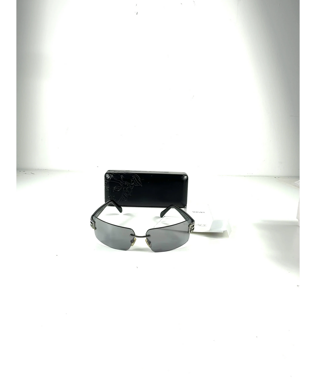 Versace Black Colour — label