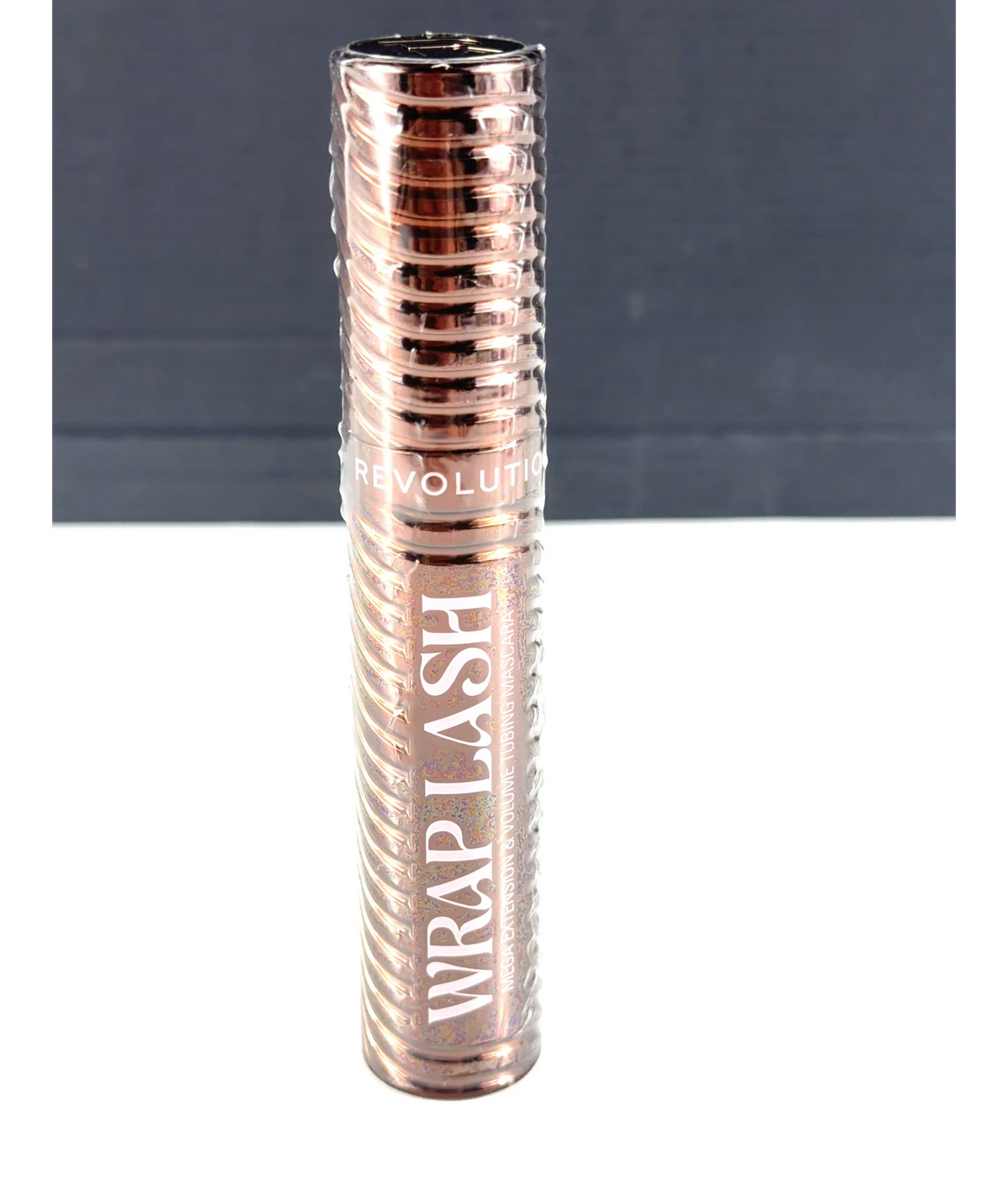 Revolution Brown WRAP LASH, size 8.5ml — label