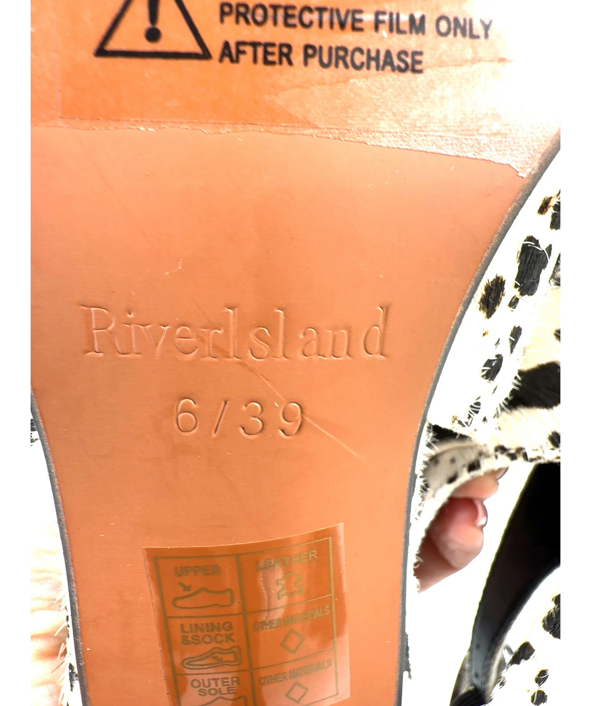 River Island Cream Colour, size UK 6 EU 39 👠 — care label