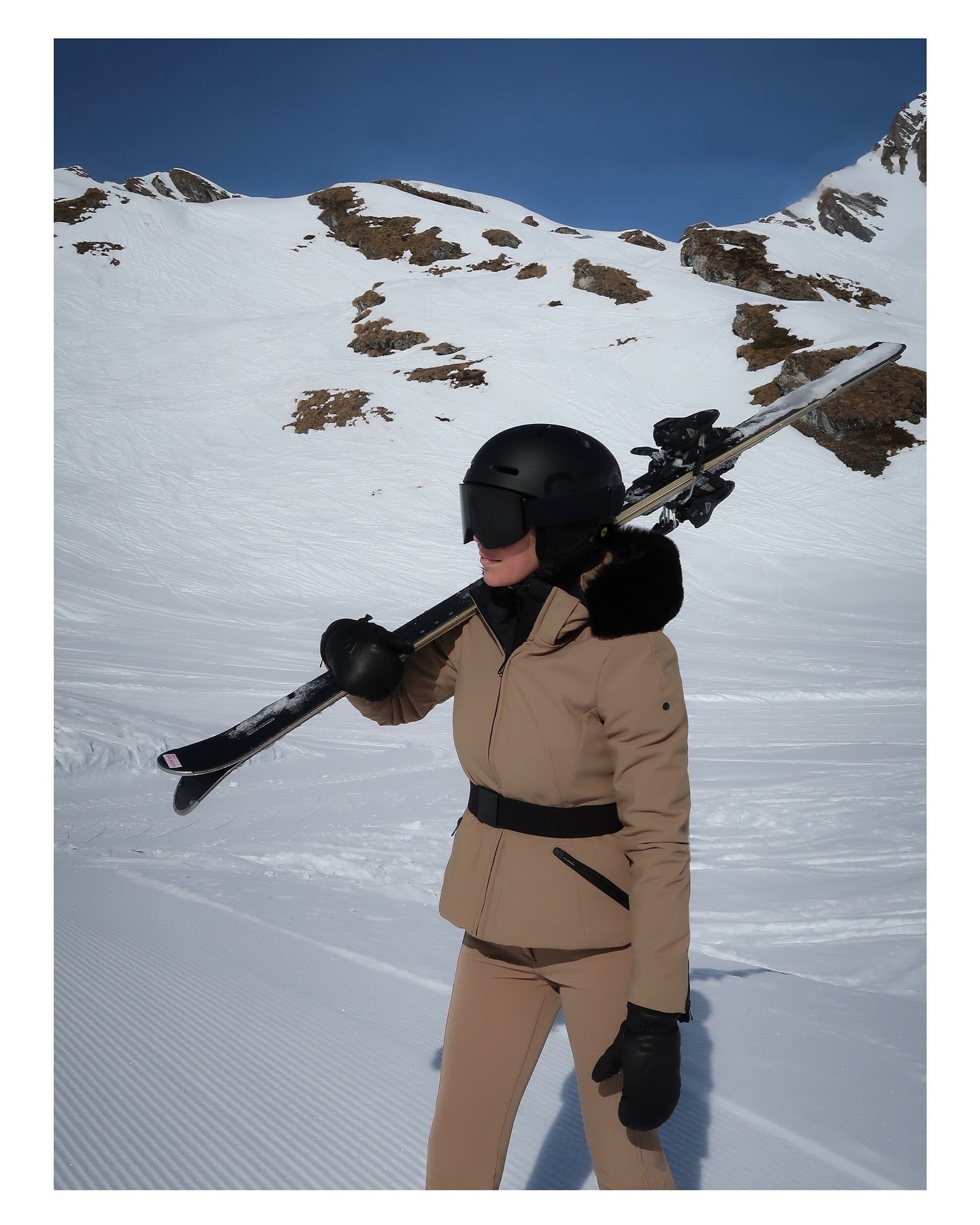 Goldbergh Beige Hida Hooded Belted Faux Fur-trimmed Down Ski Jacket UK 10