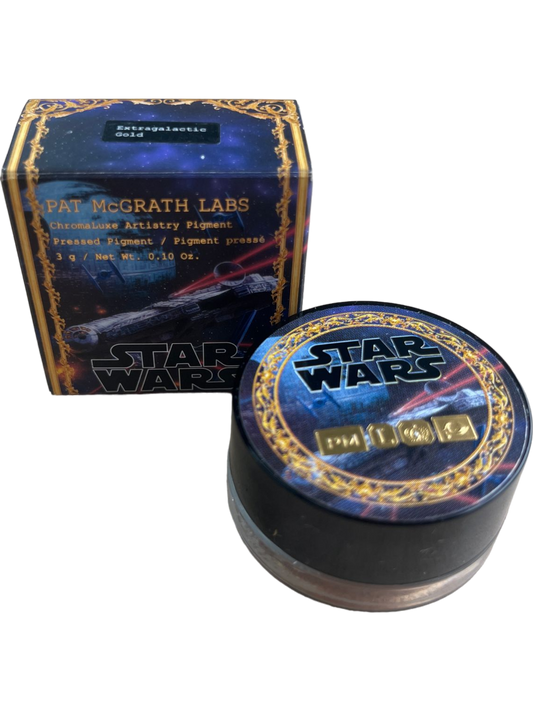 PAT McGRATH LABS Star Wars™ Edition Extragalactic Gold Eye Shadow