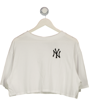 New Era New York Yankees White Crop Logo T-shirt UK XL
