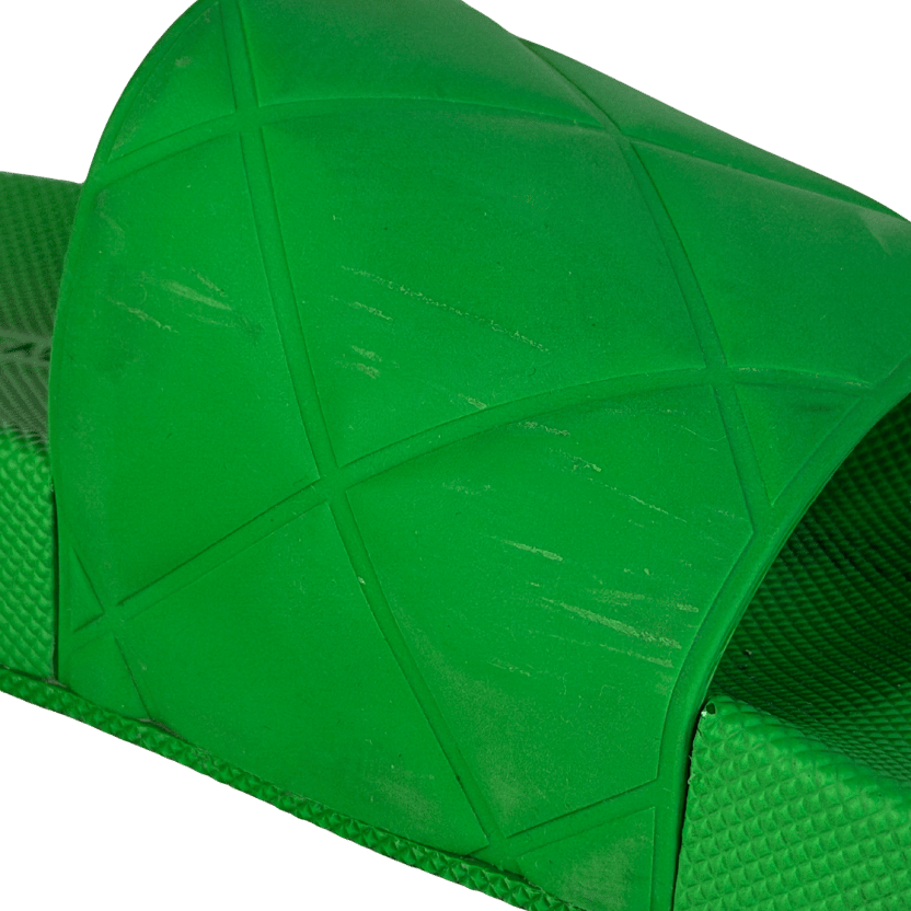 BOTTEGA VENETA Green Diamond Quilted Rubber Slides UK 5 EU 38 👠