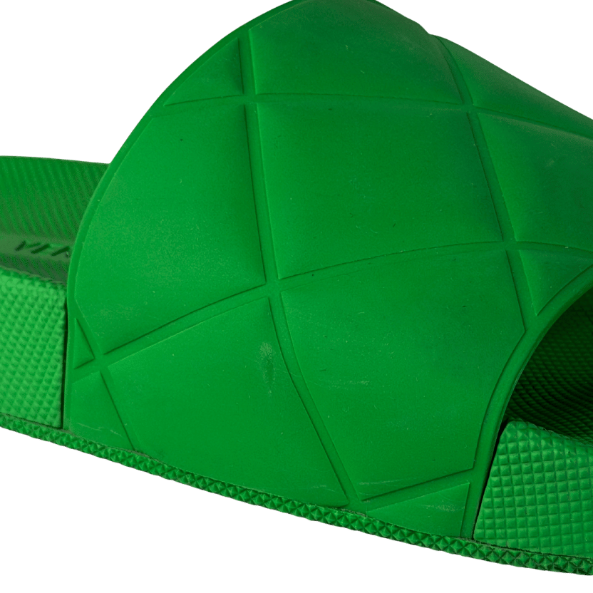 BOTTEGA VENETA Green Diamond Quilted Rubber Slides UK 5 EU 38 👠
