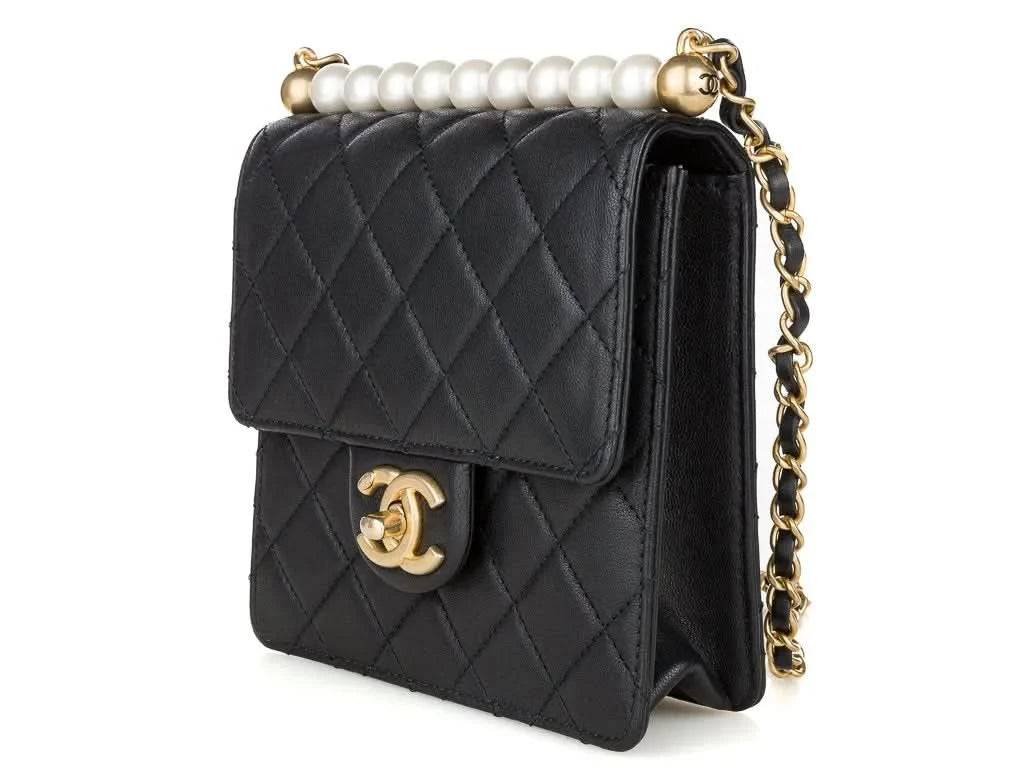 CHANEL BLACK "CHIC PEARLS" SMALL FLAP BAG IN GOATSKIN LEATHER WITH MATTE GOLD HARDWARE