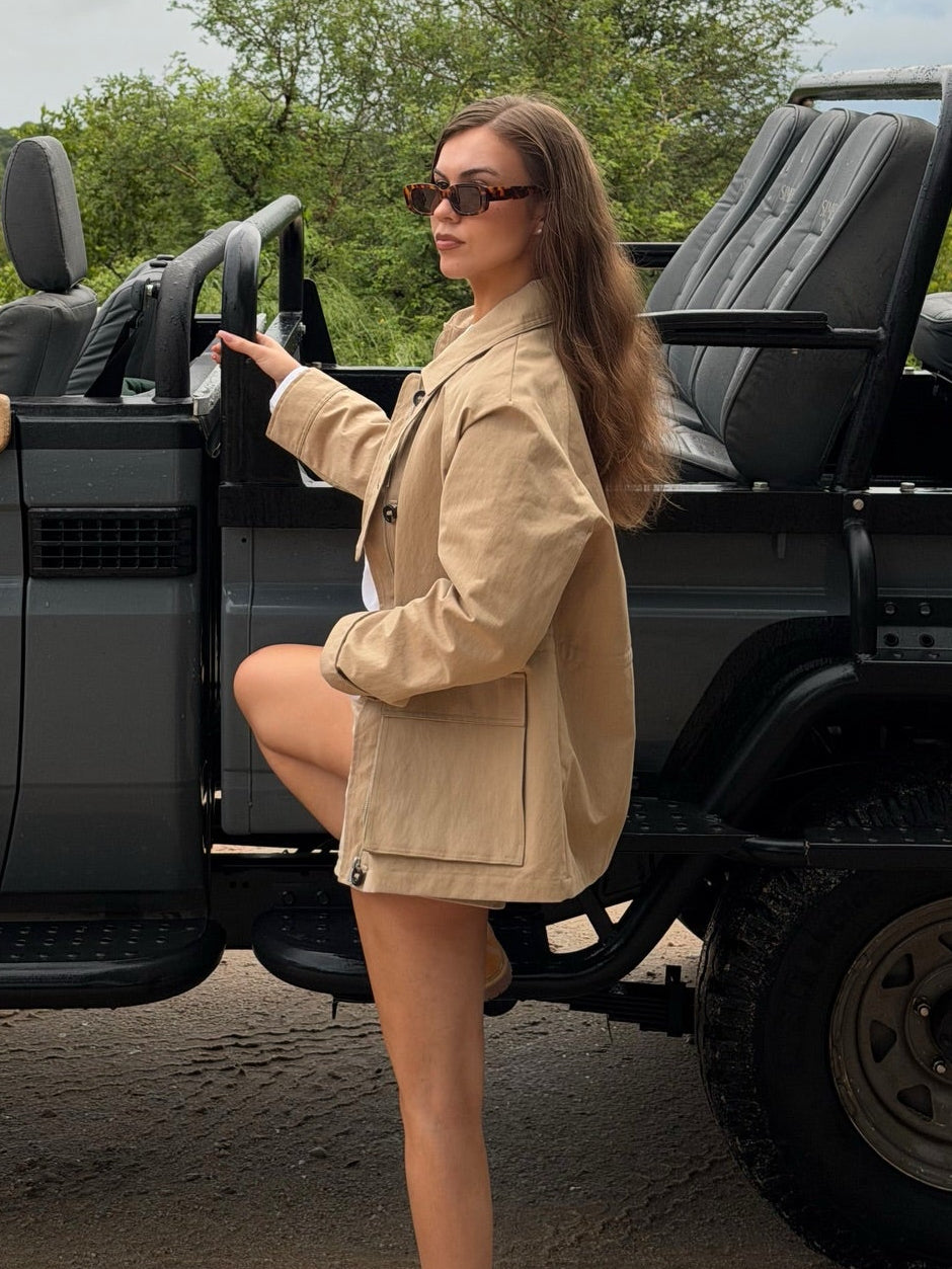 ZARA Beige Oversized Cinched Waist Barn Jacket UK L