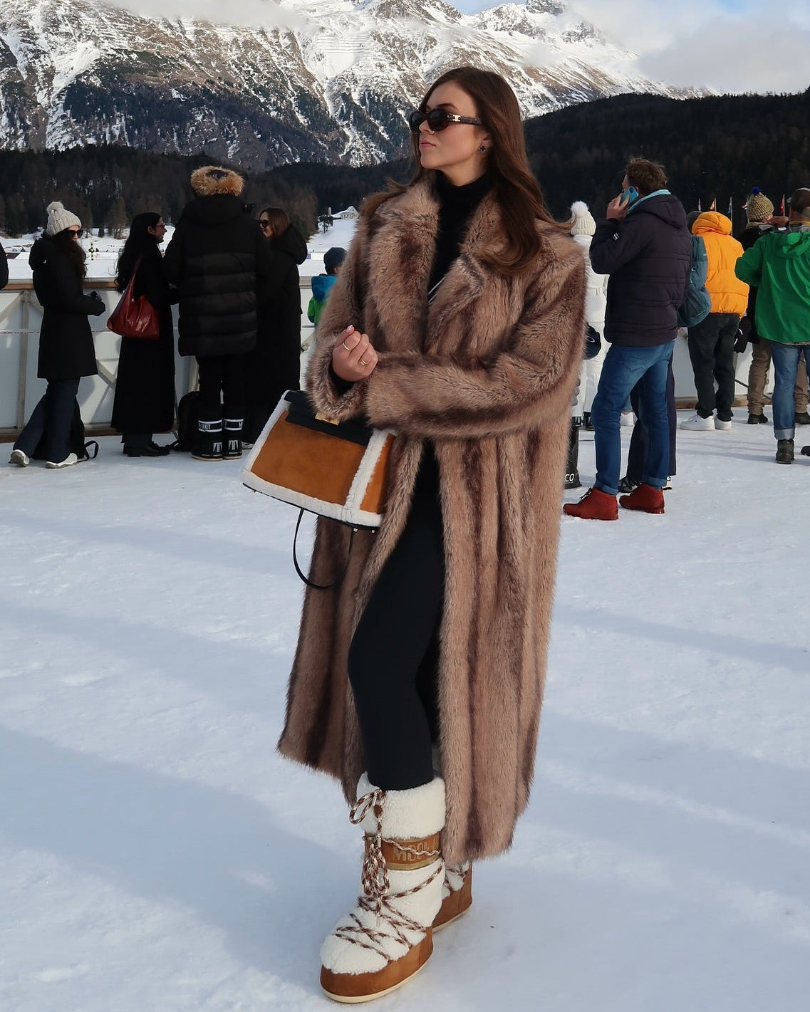 SLA the label Beige / Brown Long Fur Coat UK M