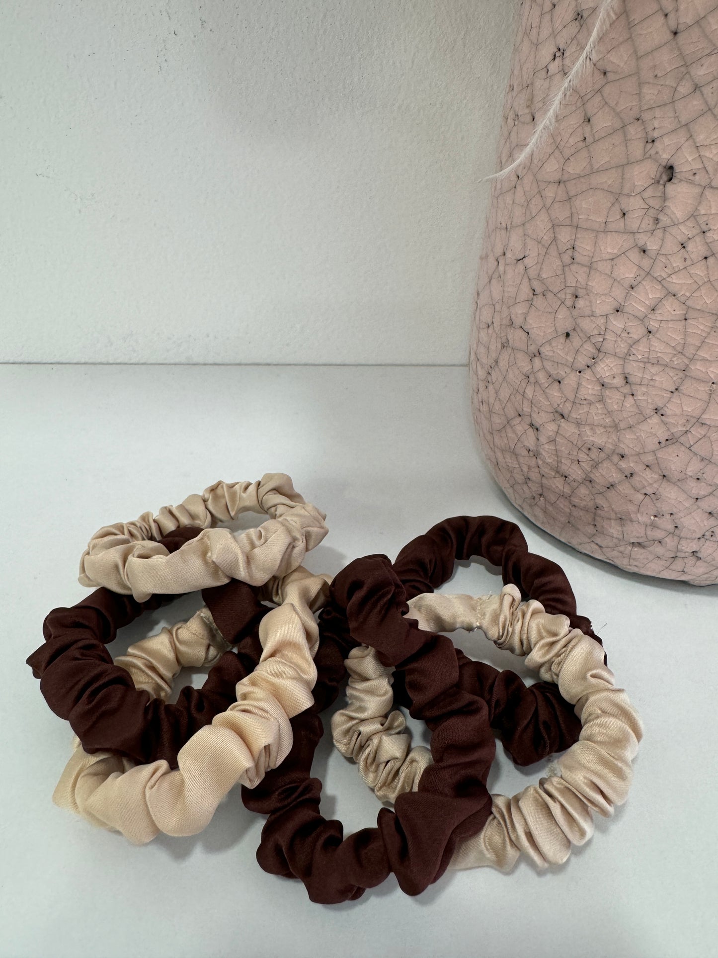 SCRUNCHI Set Of 6 Nude/chocolate Satin Scrunchies In Gift Box