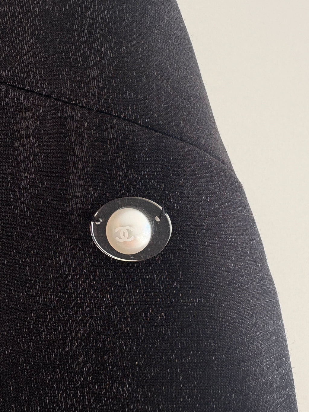 Chanel Black Wool /Silk Blend skirt with pearl "CC" Button UK 8