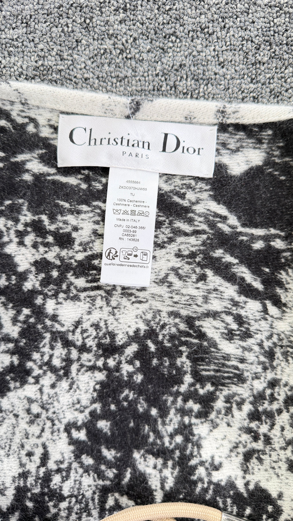 CHRISTIAN DIOR Black  / White 100% Cashmere Toile De Jouy Sauvage Logo Poncho / Cape One Size
