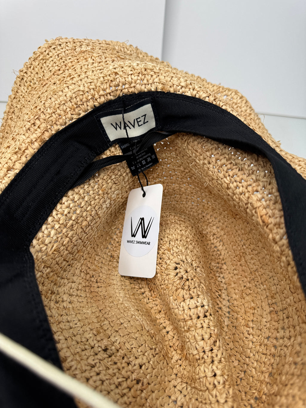WAVEZ SWIMWEAR Nude Raffia Hat Beige - White Strap One Size