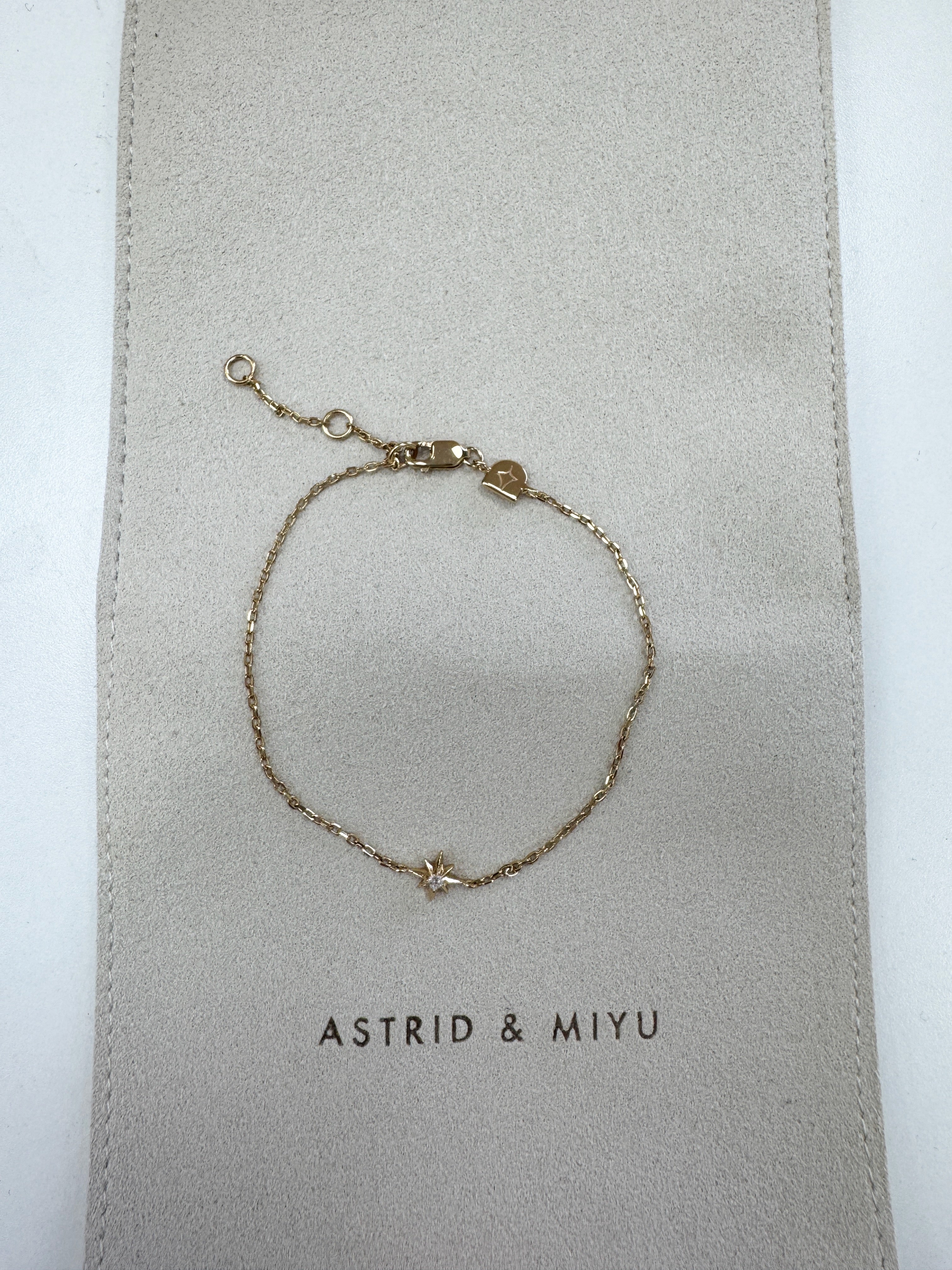 Astrid & Miyu Yellow 18k Gold Plated Silver Celestial Star Bracelet With Crystal