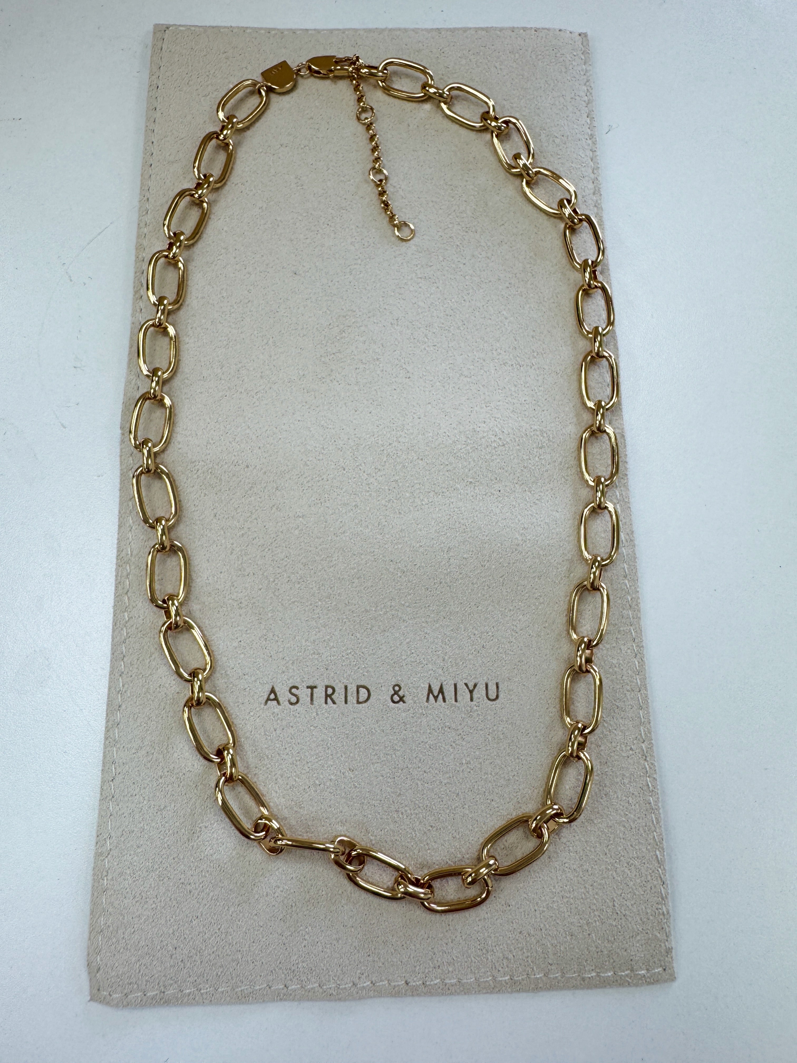 Astrid & Miyu Yellow 18k Gold Plated Silver Chain Link Necklace