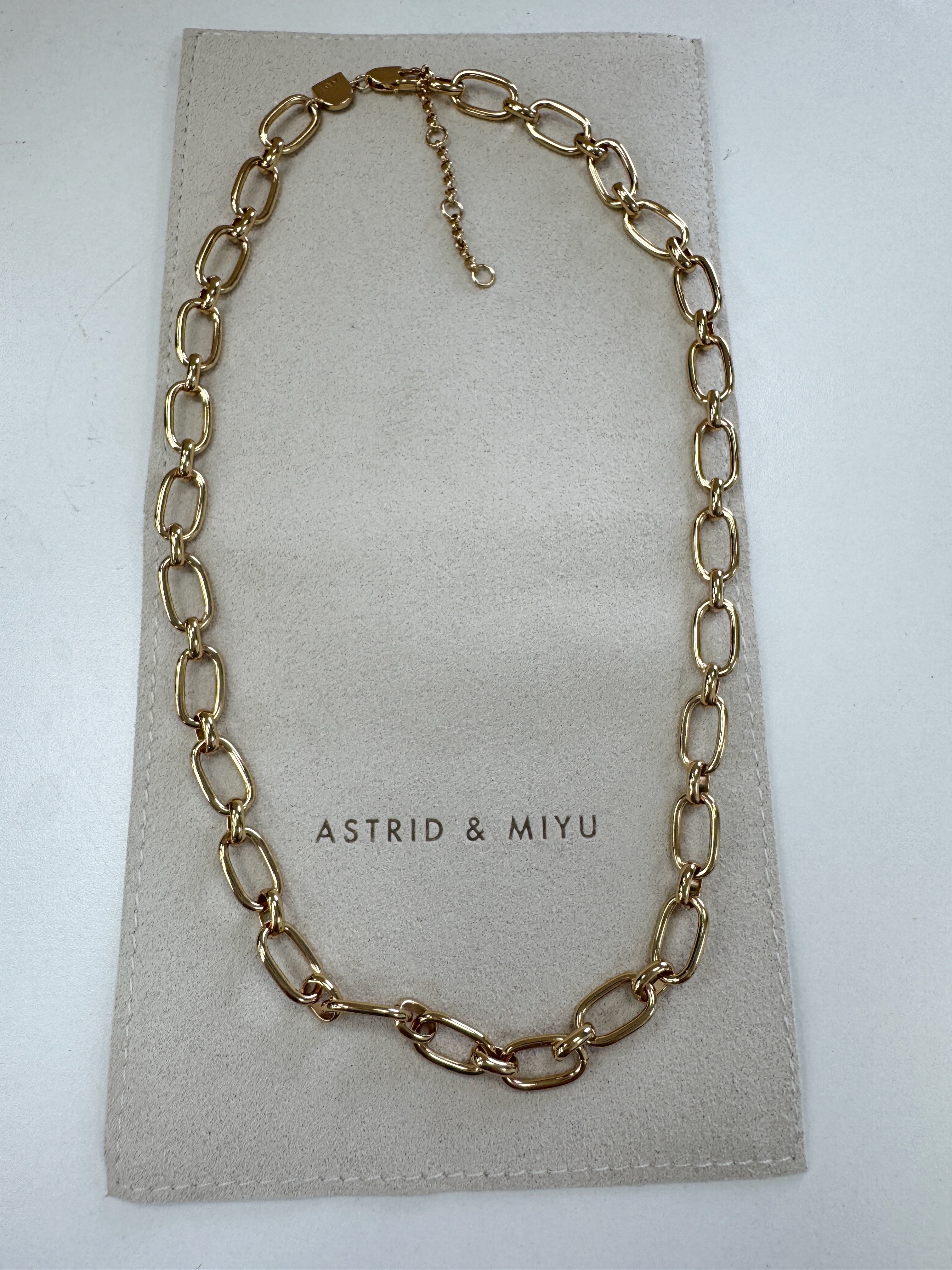 Astrid & Miyu Yellow 18k Gold Plated Silver Chain Link Necklace