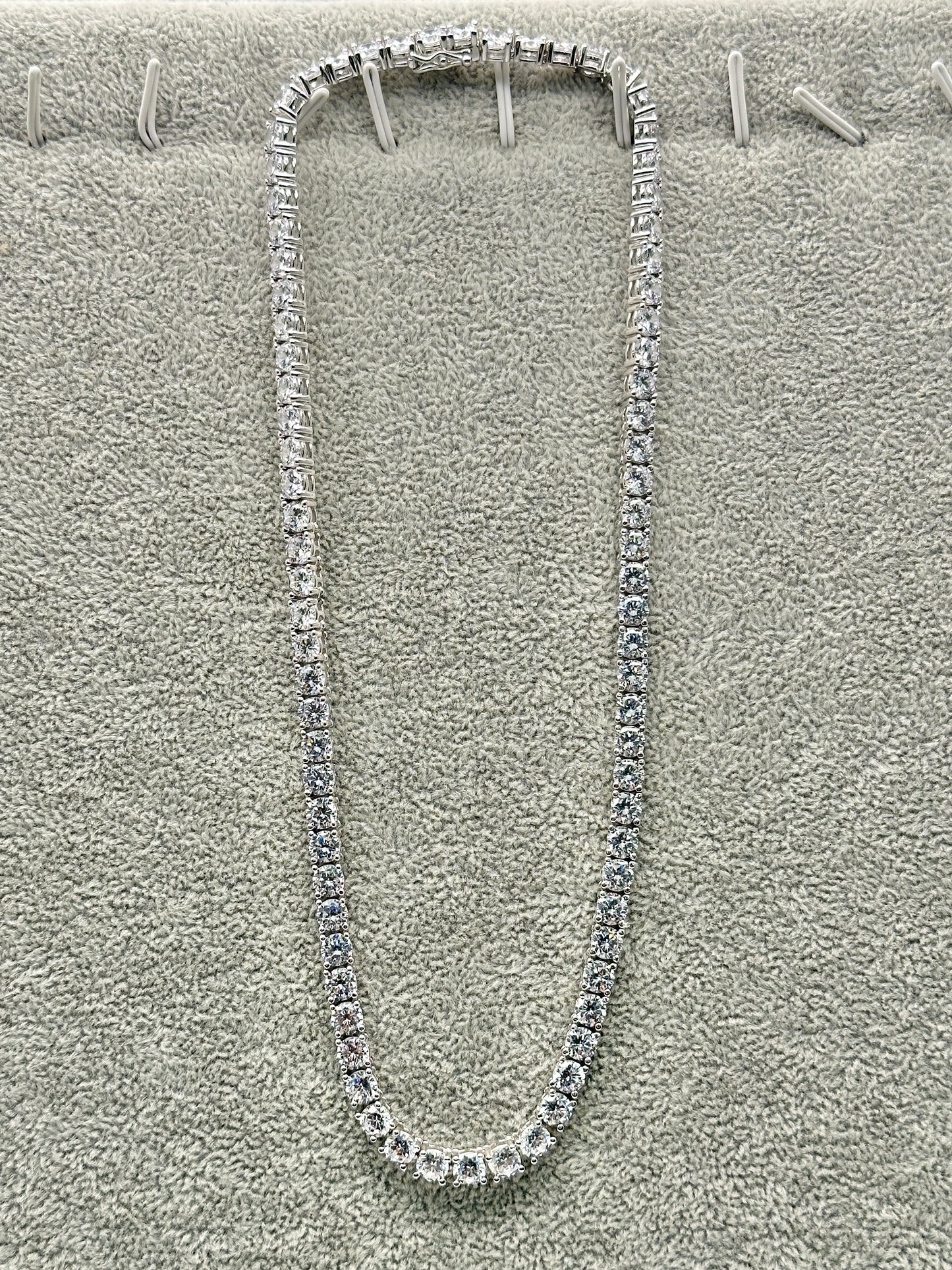 Carat London Metallic Prudence Necklace White Gold Plated 45cm One Size