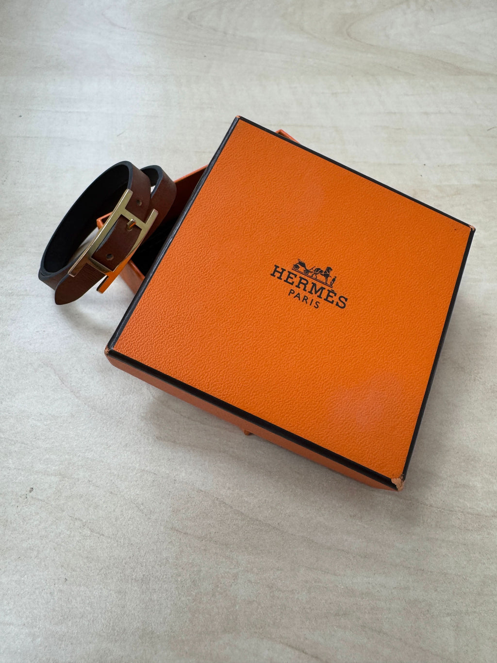 Hermès Reversible Black Noir/Fauve Brown Leather Double Tour Bracelet with Gold Hardware