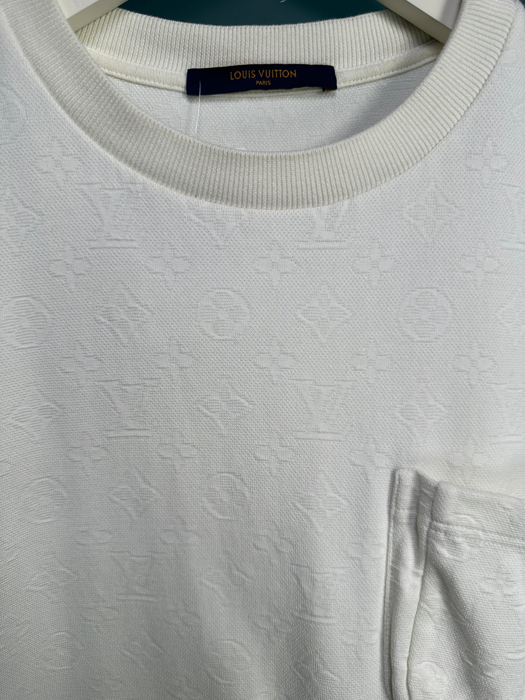 Louis Vuitton White Signature 3D Pocket Monogram T-Shirt UK XS