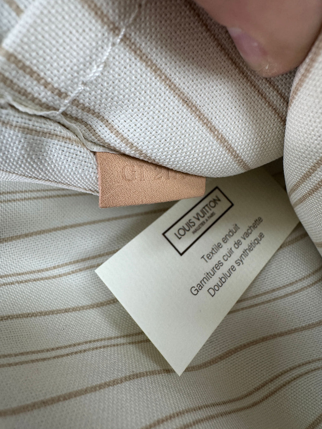 Louis Vuitton Ltd.edition Jungle Neverfull Mm Ivory/ Multicoloured Handbag