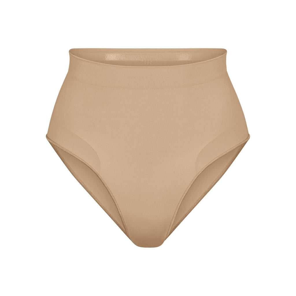 SKIMS Seamless Sculpt Mid Waist Brief - Clay UK S