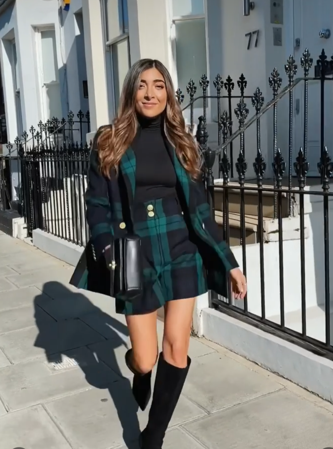 Holland Cooper Green Luxe Tartan Tailored Shorts UK 6