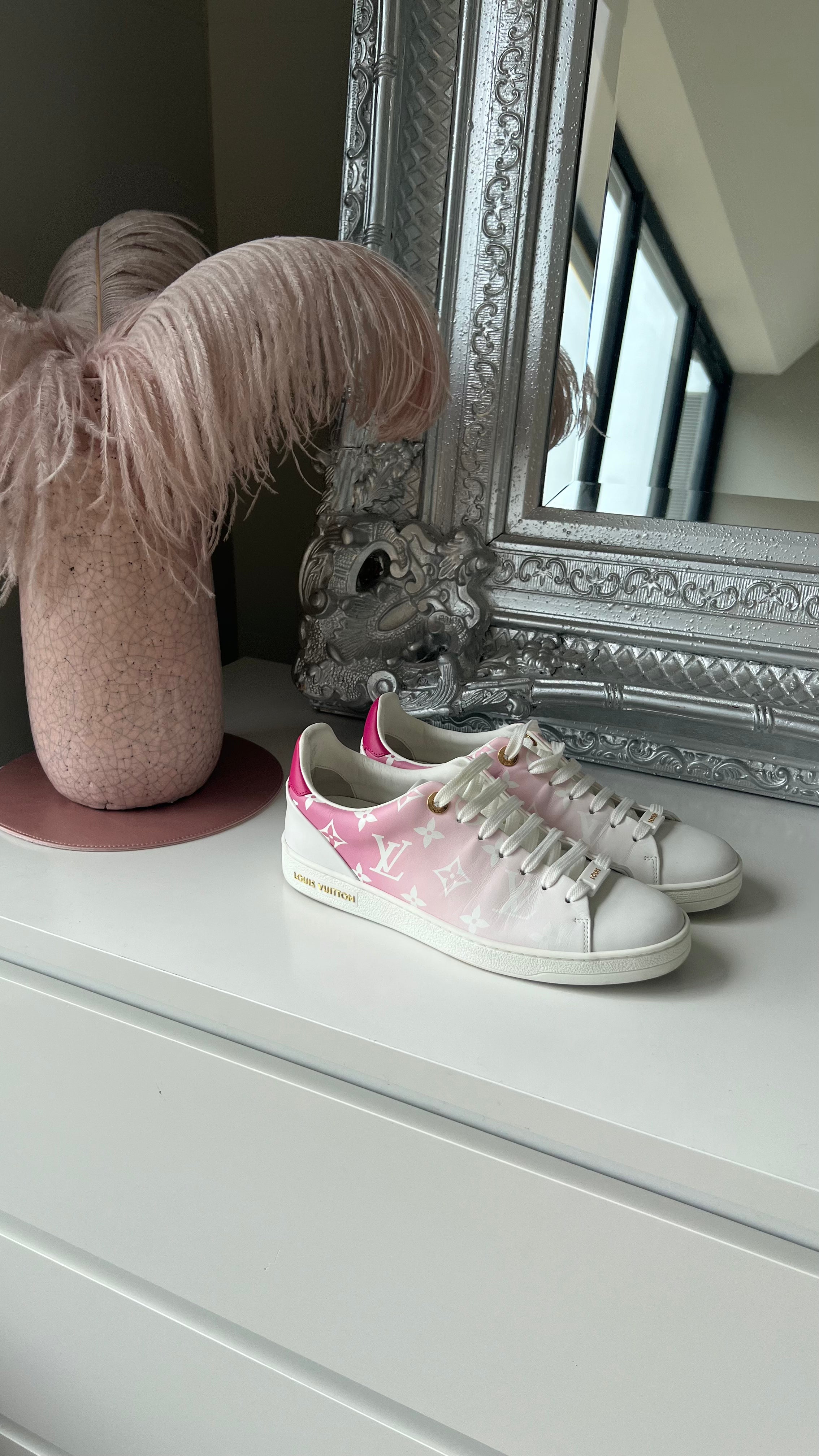 Louis Vuitton Pink/White Front Row LV Monogram logo Leather Trainers UK 3.5 EU 36.5 👠