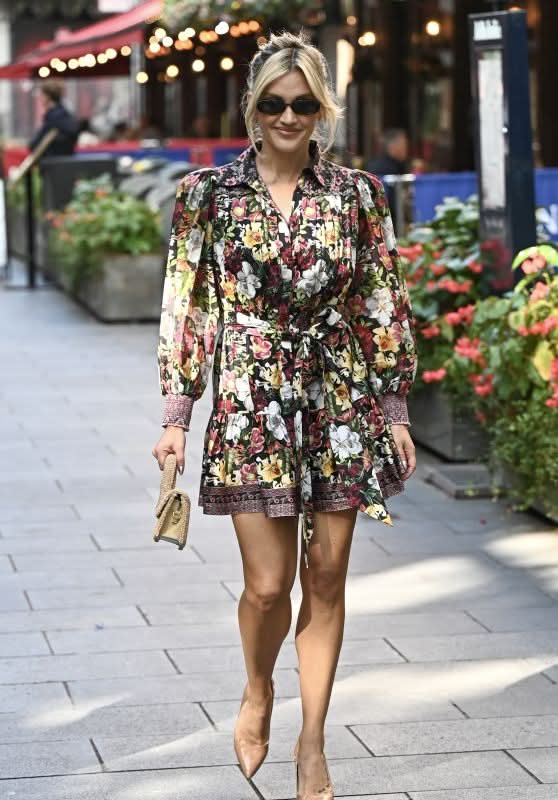 Alice + Olivia Multicoloured Tiffie Puff Sleeve Mini Dress UK 6