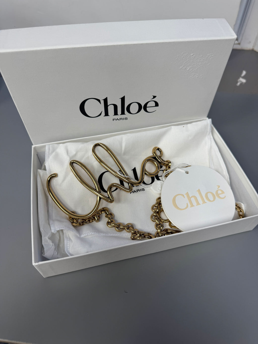CHLOE Gold Iconic Logo Chain Belt One Size