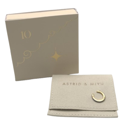 Astrid & Miyu Metallic Sparkling Ear Cuff Single Ear Cuff 1pcs