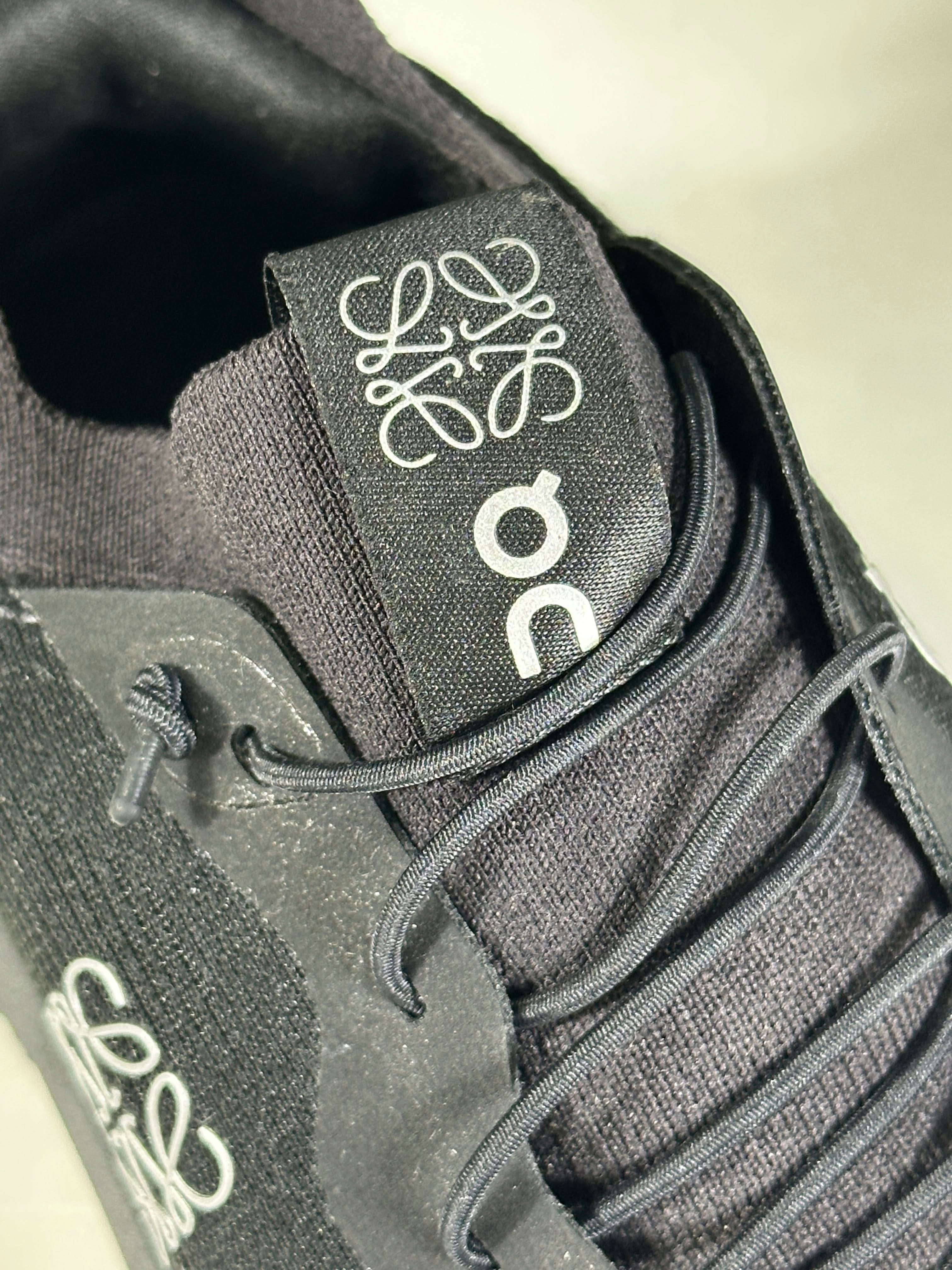 Loewe X On Running Black Cloudtilt Running Shoes UK 3 EU 36 👠