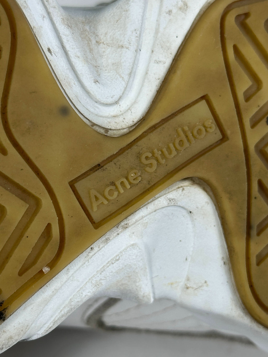 Acne Studios White Manhattan Leather Sneakers UK 4 EU 37 👠