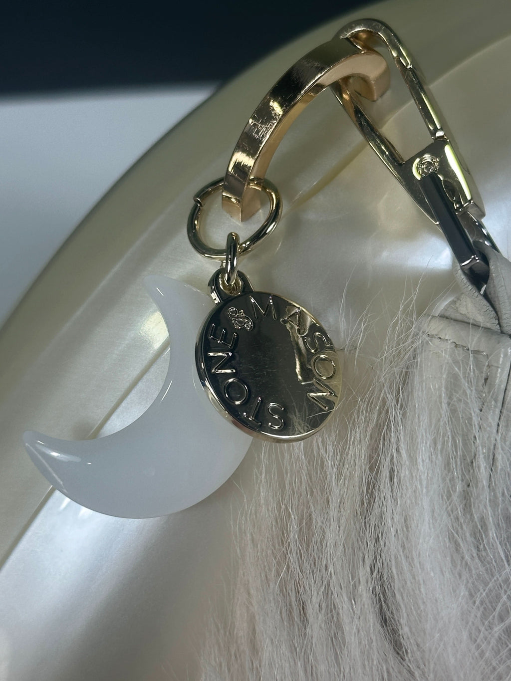 Stone & Mason Cream The Fluffy Pearl Stone Bag