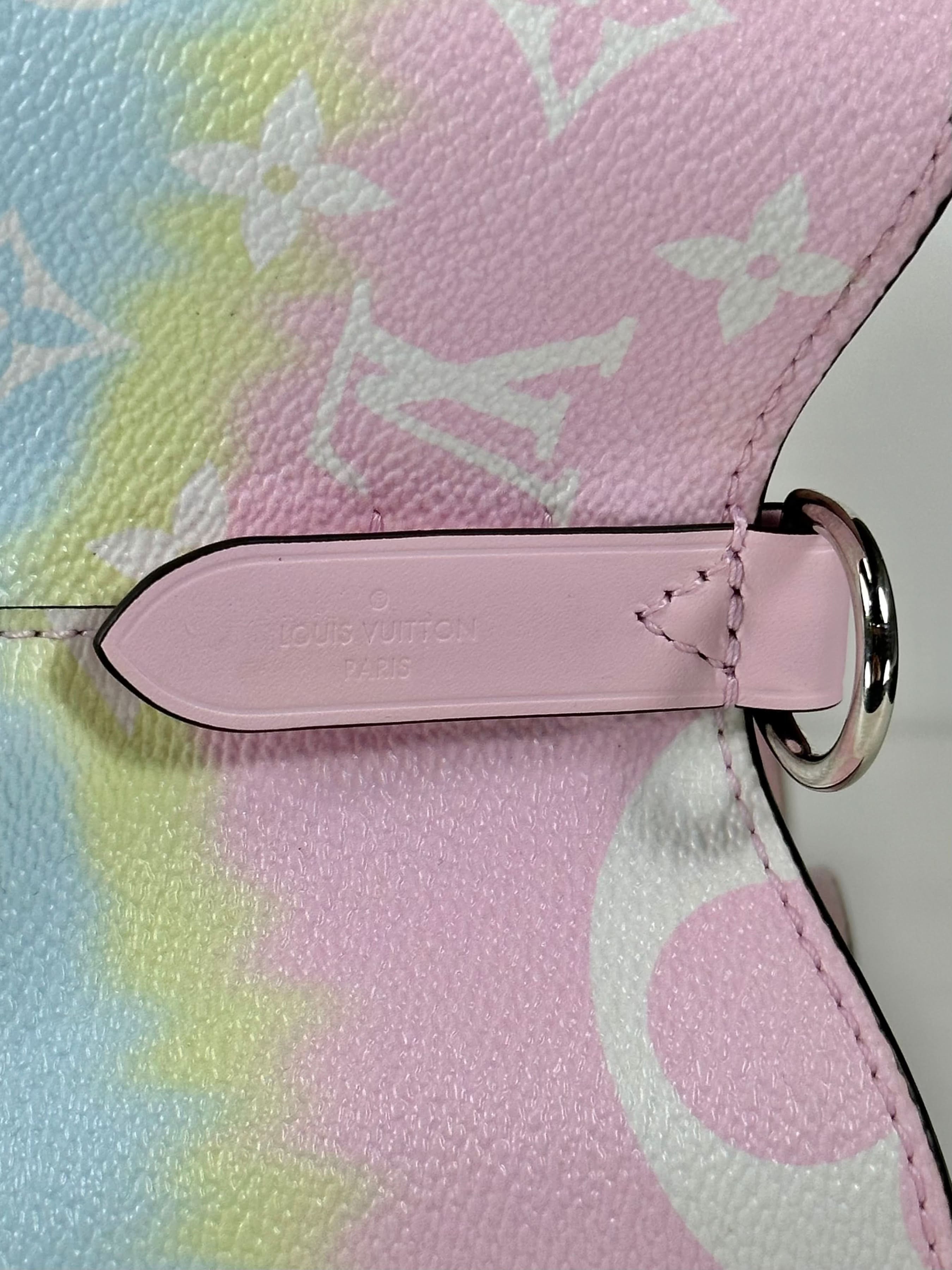 Louis Vuitton Limited Edition Neonoe Lv Escale Mm Pastel handbag