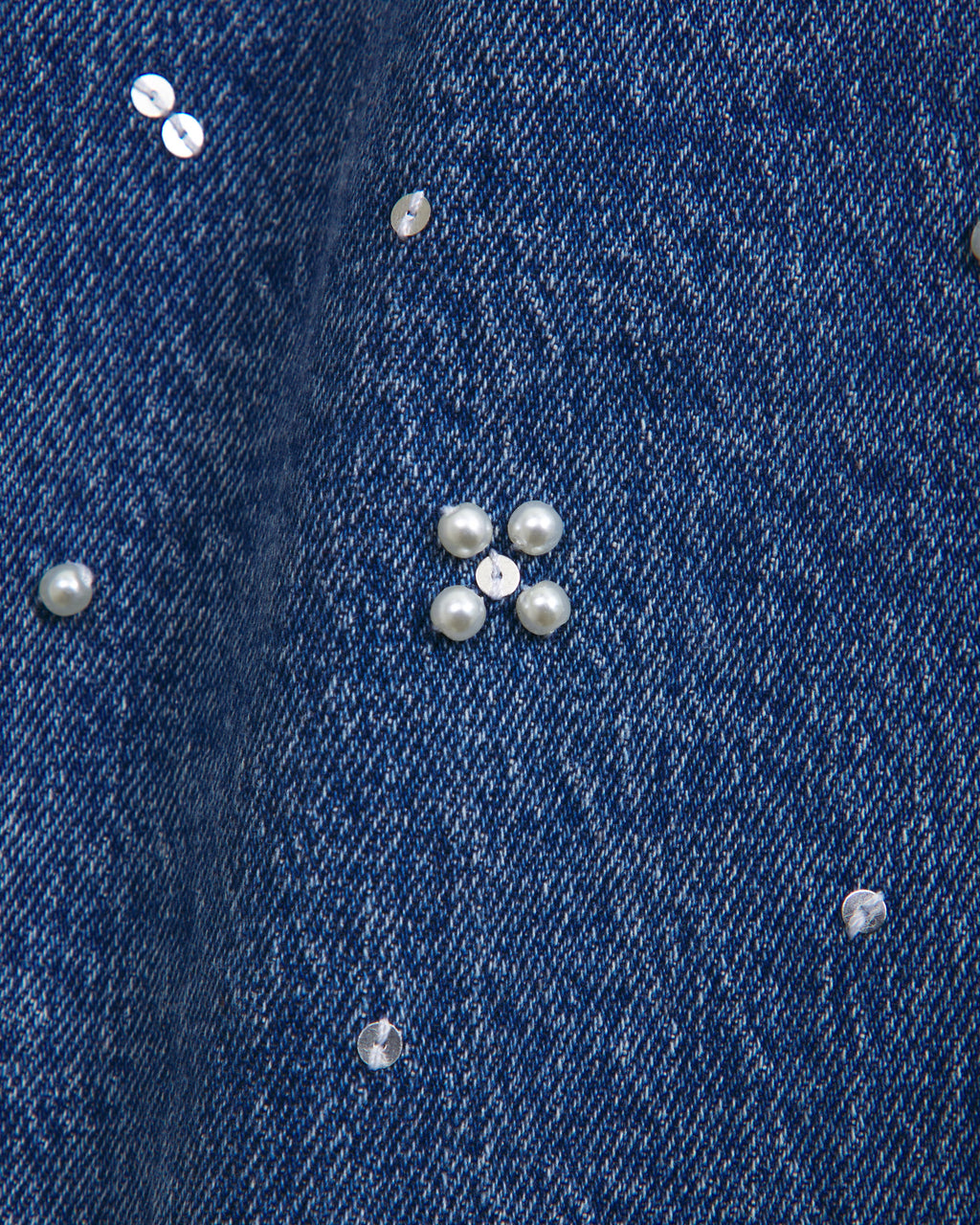 ABERCROMBIE & FITCH Blue High Rise 90s Relaxed Pearl Embellished Jeans - Long Length W25