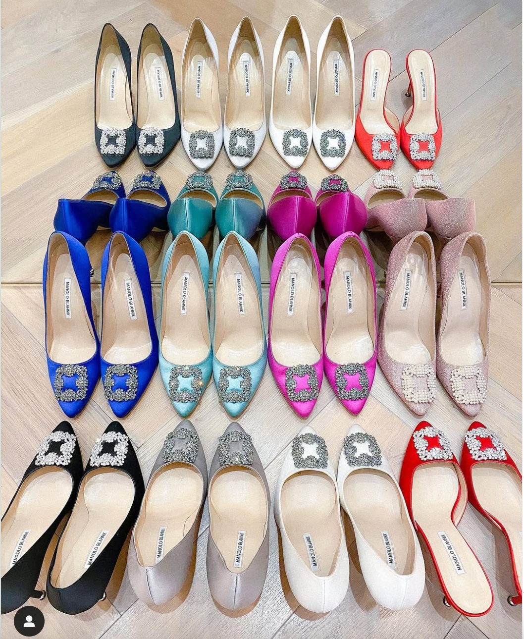 Manolo Blahnik Red Satin Jewel Buckle Hangisi Mules 70mm UK 7 EU 40 👠