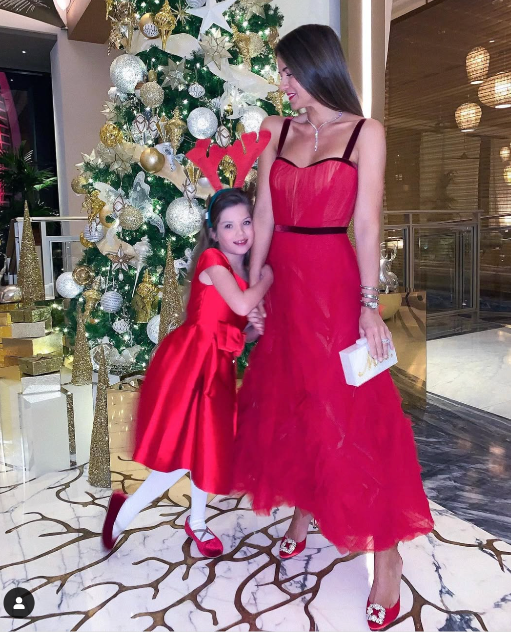 Manolo Blahnik Red Satin Jewel Buckle Hangisi Mules 70mm UK 7 EU 40 👠