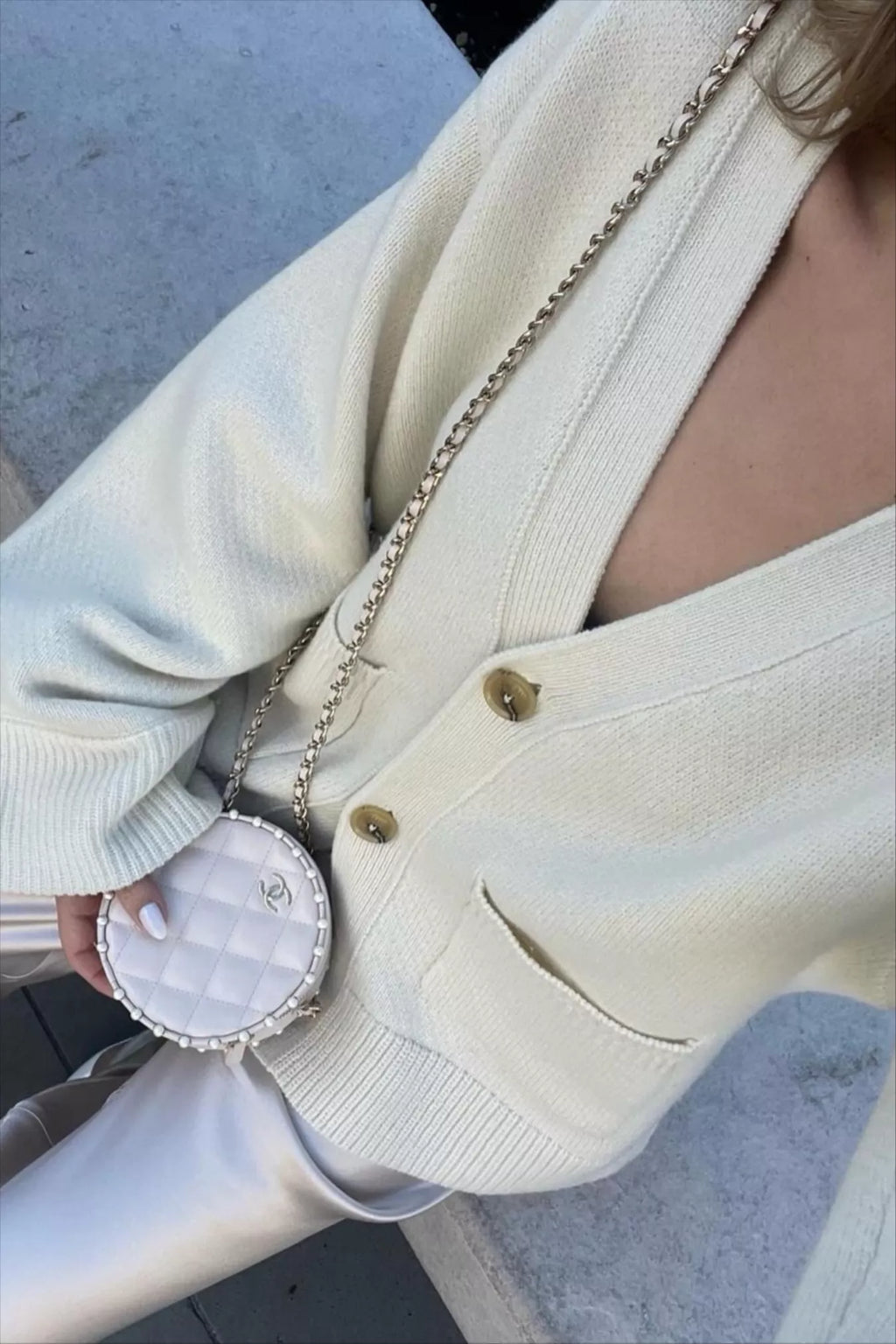 AXEL ARIGATO Cream 100% Wool Memory Relaxed Embroidered "a" Logo Cardigan UK M