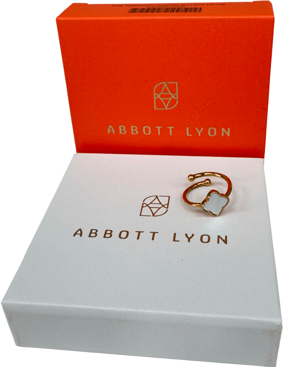 Abbott Lyon 18k Gold plated Pearl Clover Ring (gold) One Size - Reliked